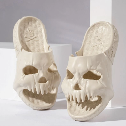 Pair of khaki skull slides